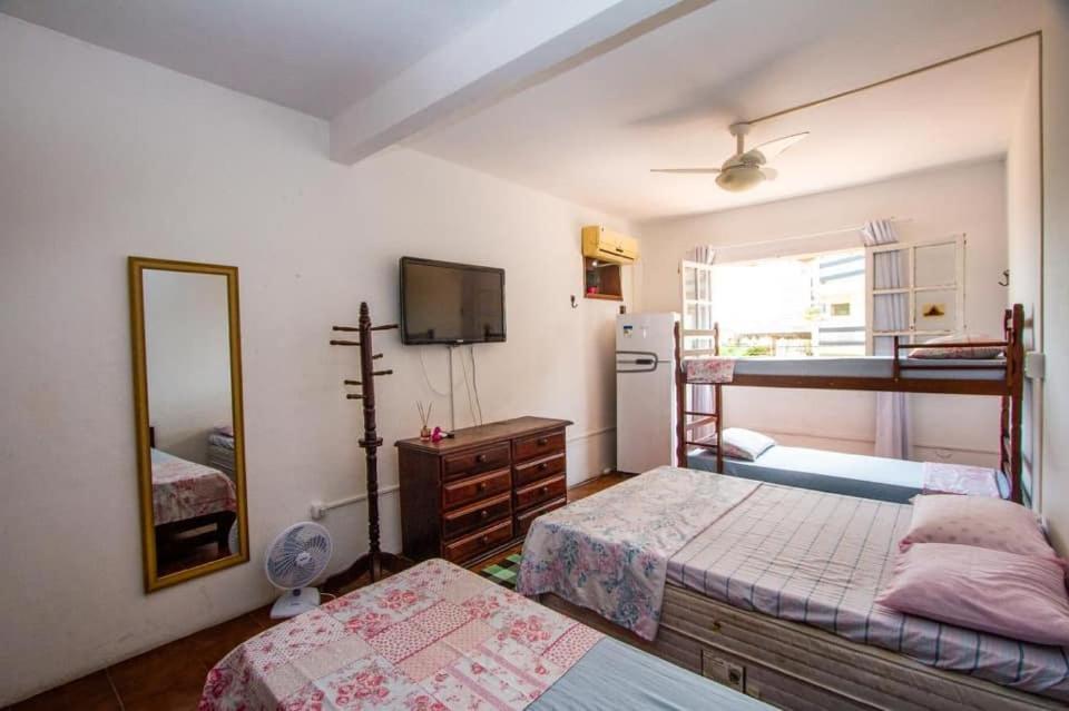 Malai Beach House Hostel
