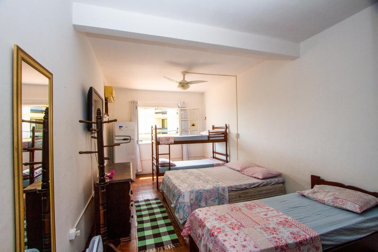 Hostel Malai Beach House *